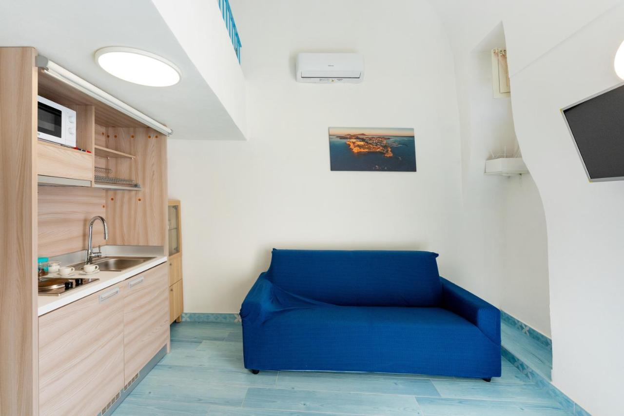 La Dependance - Gioia Apartments Procida Exterior photo